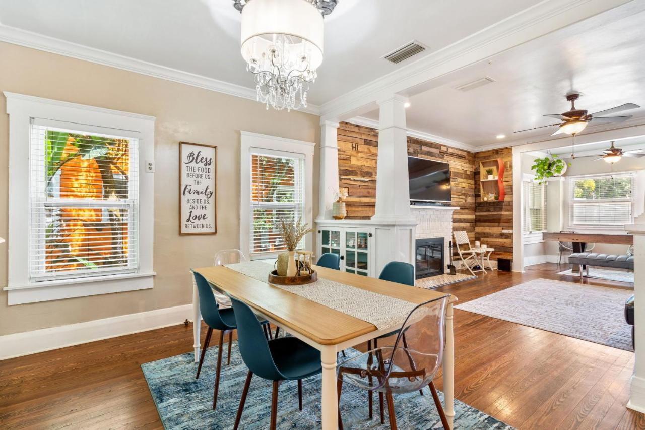Four Different Options At One Great Location-- 1 - Spacious 3 Bed 2 Bath House Or 2- 2Nd Floor 2 Bed 1 Bath Guesthouse Or 3- 1St Floor Studio Or 3- A Tiny Home Rv Тампа Екстериор снимка